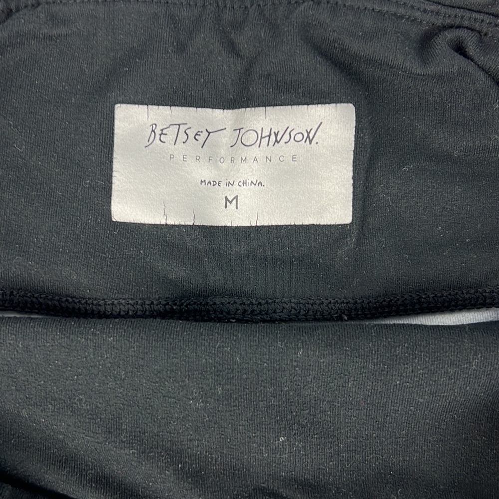 Betsey Johnson Performance Capri Yoga Leggings Black & White Polkadot Sz: M - Picture 6 of 8